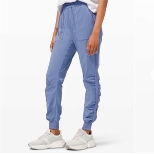 Lululemon beyond the studio drop blue joggers 23671